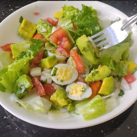 SALAD TRỨNG
